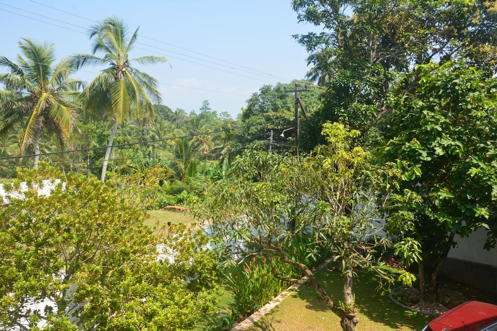 Villa Green White Unawatuna Exterior photo