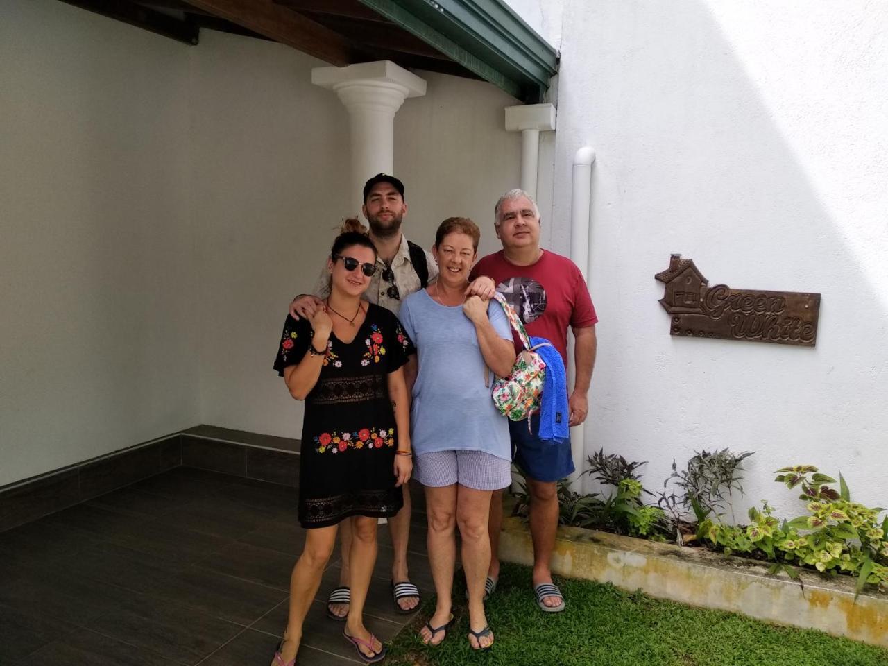 Villa Green White Unawatuna Exterior photo