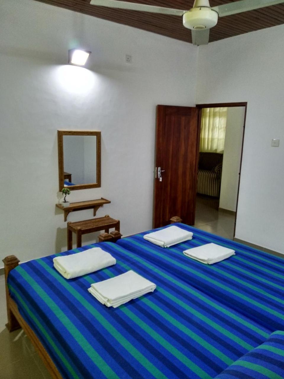 Villa Green White Unawatuna Exterior photo