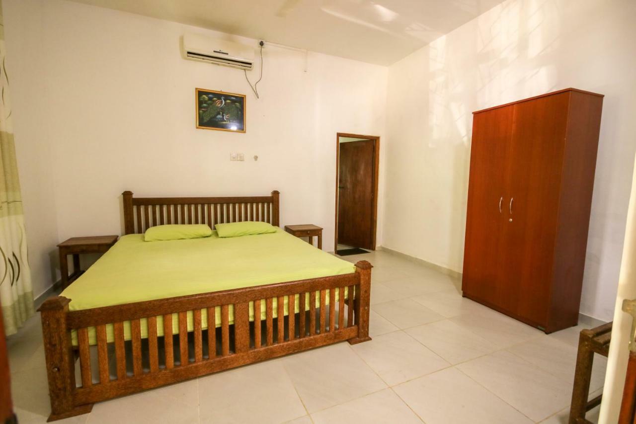 Villa Green White Unawatuna Exterior photo